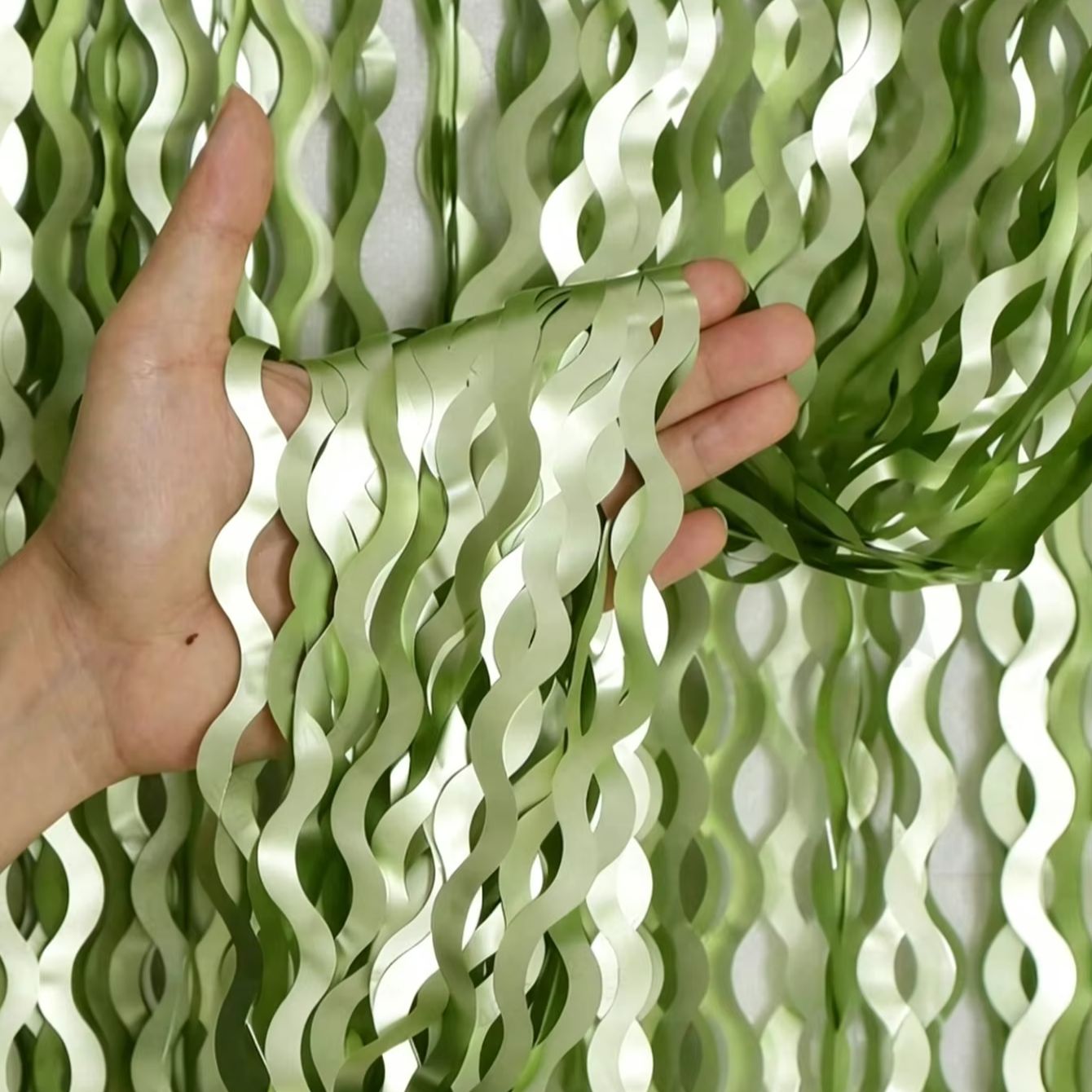 2PCS Sage Green Wavy Foil Frin - Tinsel Garland Decoration incelemesi ve fiyatı